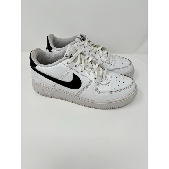 Nike Air Force 1 Low 'Panda Swoosh' White Black CT3839-100 Men's 6.5 / UK 6 / EU - Picture 1 of 7